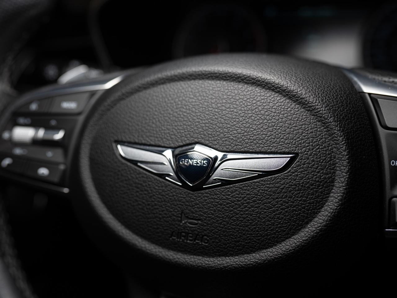 2020 Genesis G70 2.0T | ELITE | AWD | SUNROOF | LEXICON SOUND Photo