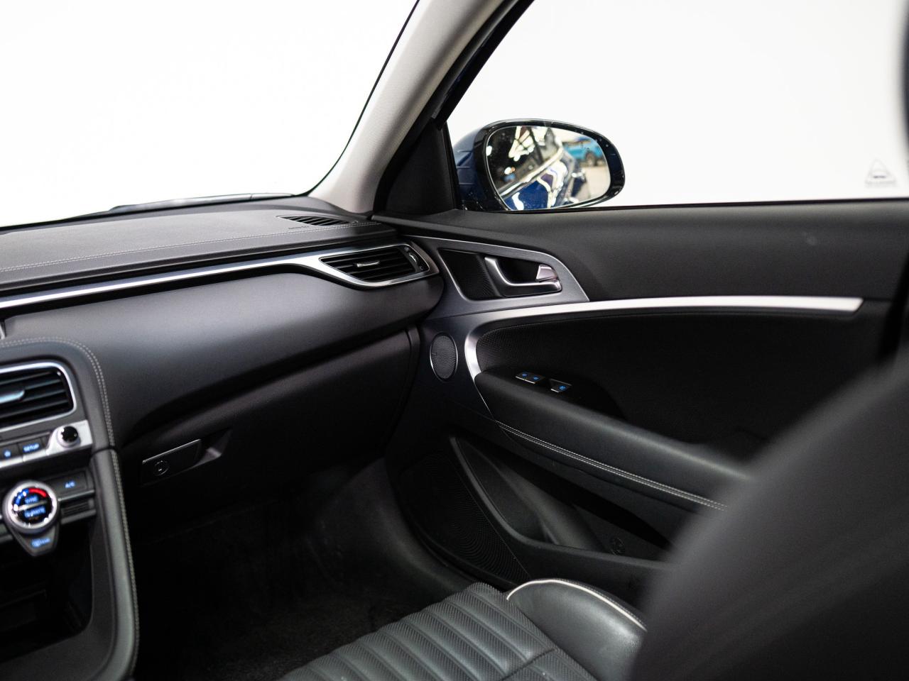 2020 Genesis G70 2.0T | ELITE | AWD | SUNROOF | LEXICON SOUND Photo