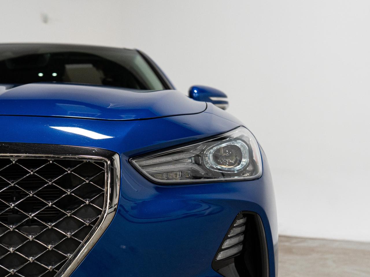 2020 Genesis G70 2.0T | ELITE | AWD | SUNROOF | LEXICON SOUND Photo