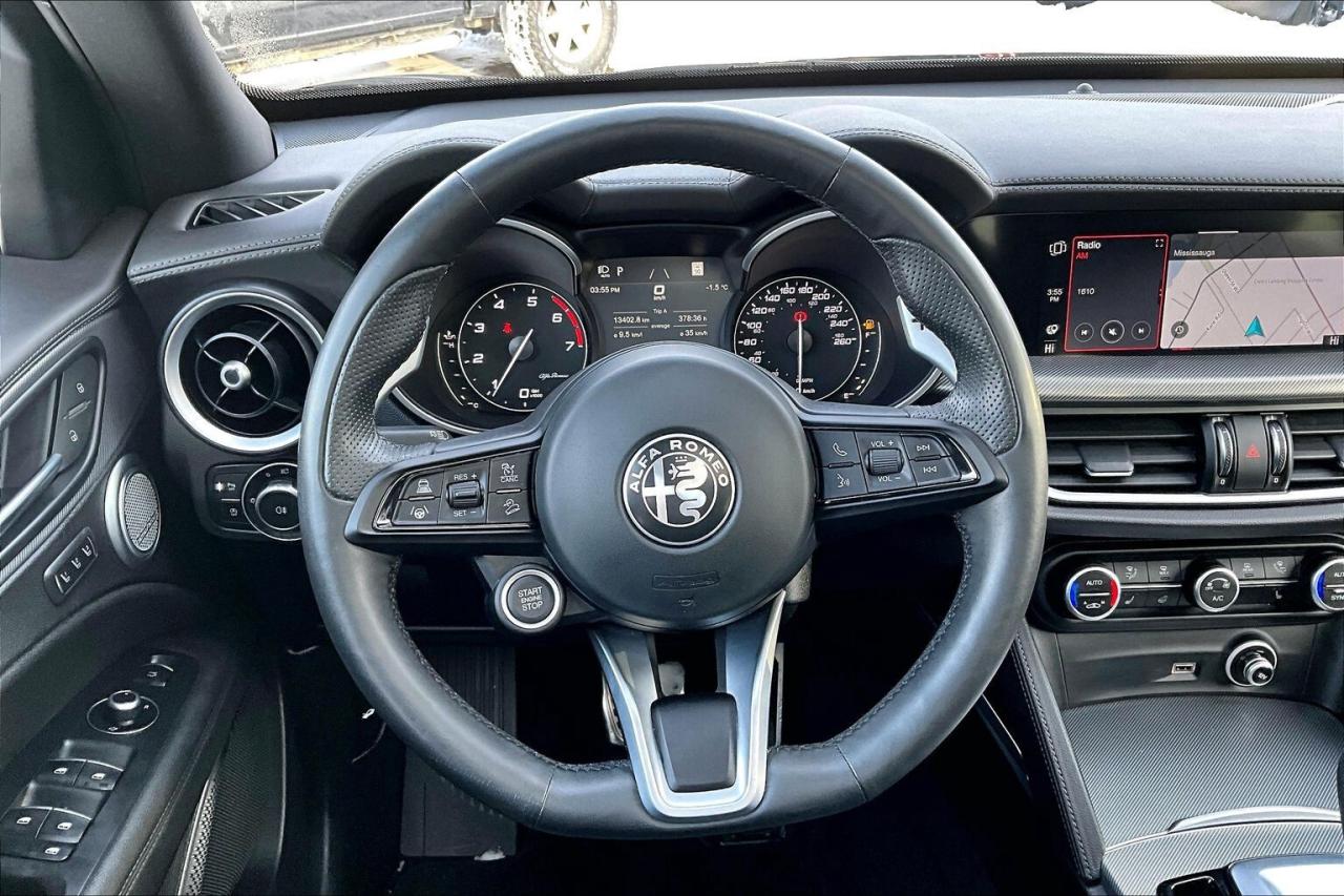 2022 Alfa Romeo Stelvio Veloce | Premium Leather | Harman Kardon | AWD Photo