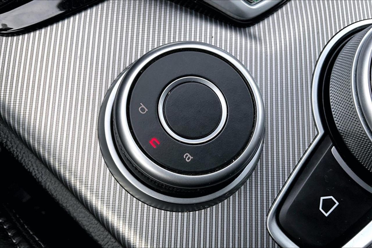 2022 Alfa Romeo Stelvio Veloce | Premium Leather | Harman Kardon | AWD Photo