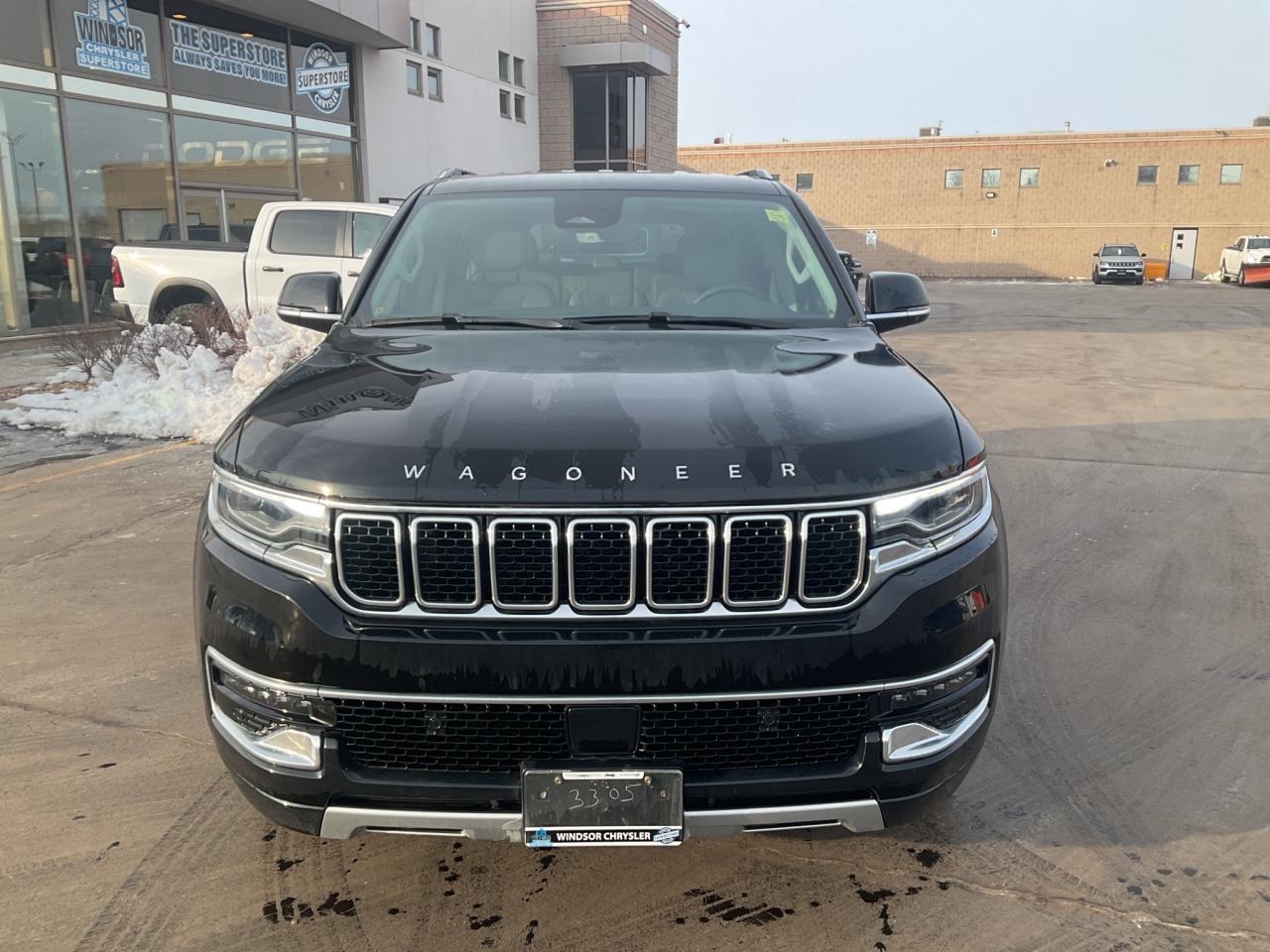 2023 Jeep Wagoneer 7 PASSENGER / FULL SIZE / LUXURY / 4x4 / LEATHER Photo