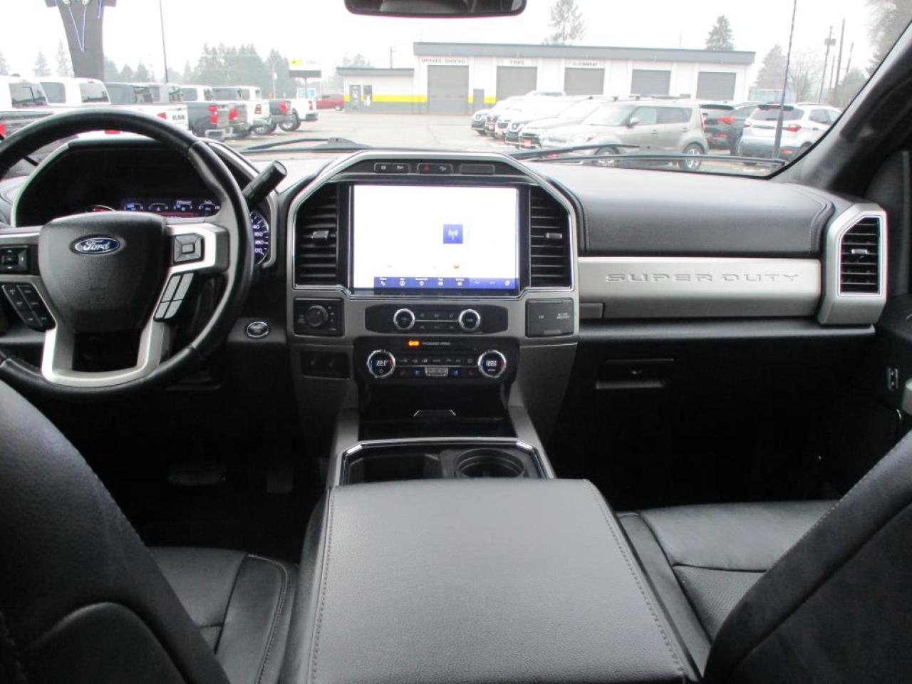 2022 Ford F-350 SD Lariat Crew CAB 4X4 Photo