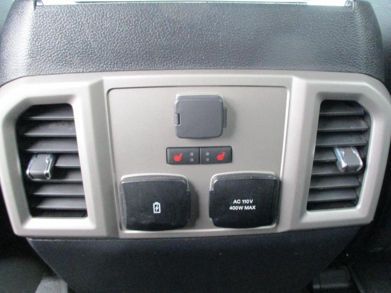 2022 Ford F-350 SD Lariat Crew CAB 4X4 Photo