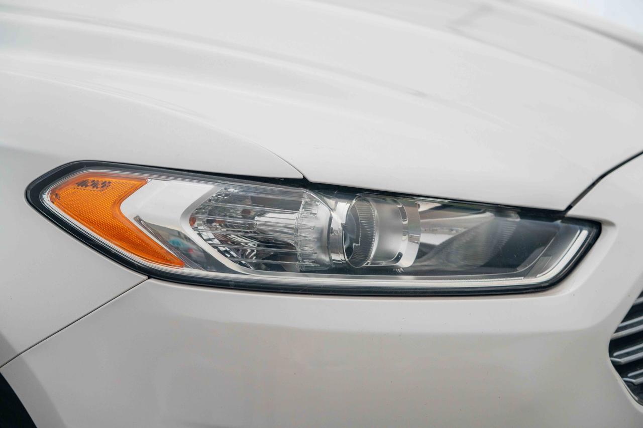 2014 Ford Fusion SE Photo