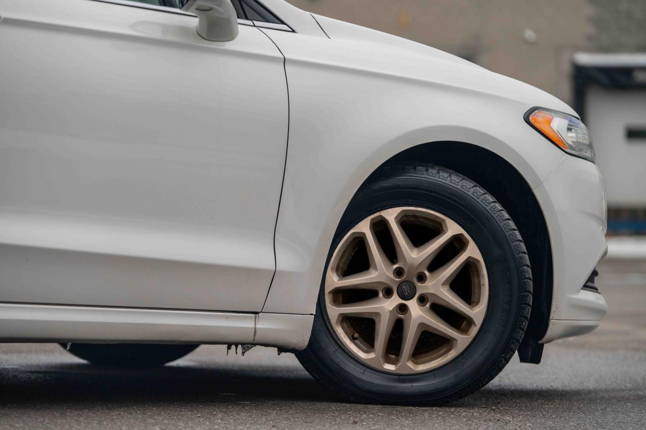 2014 Ford Fusion SE Photo