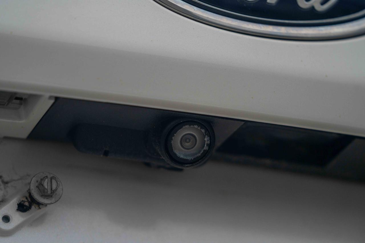 2014 Ford Fusion SE Photo