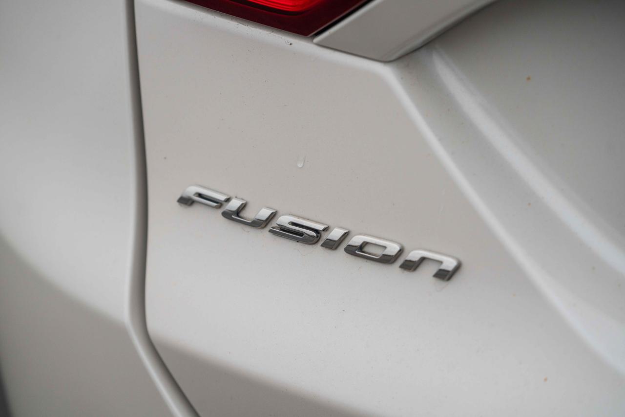 2014 Ford Fusion SE Photo