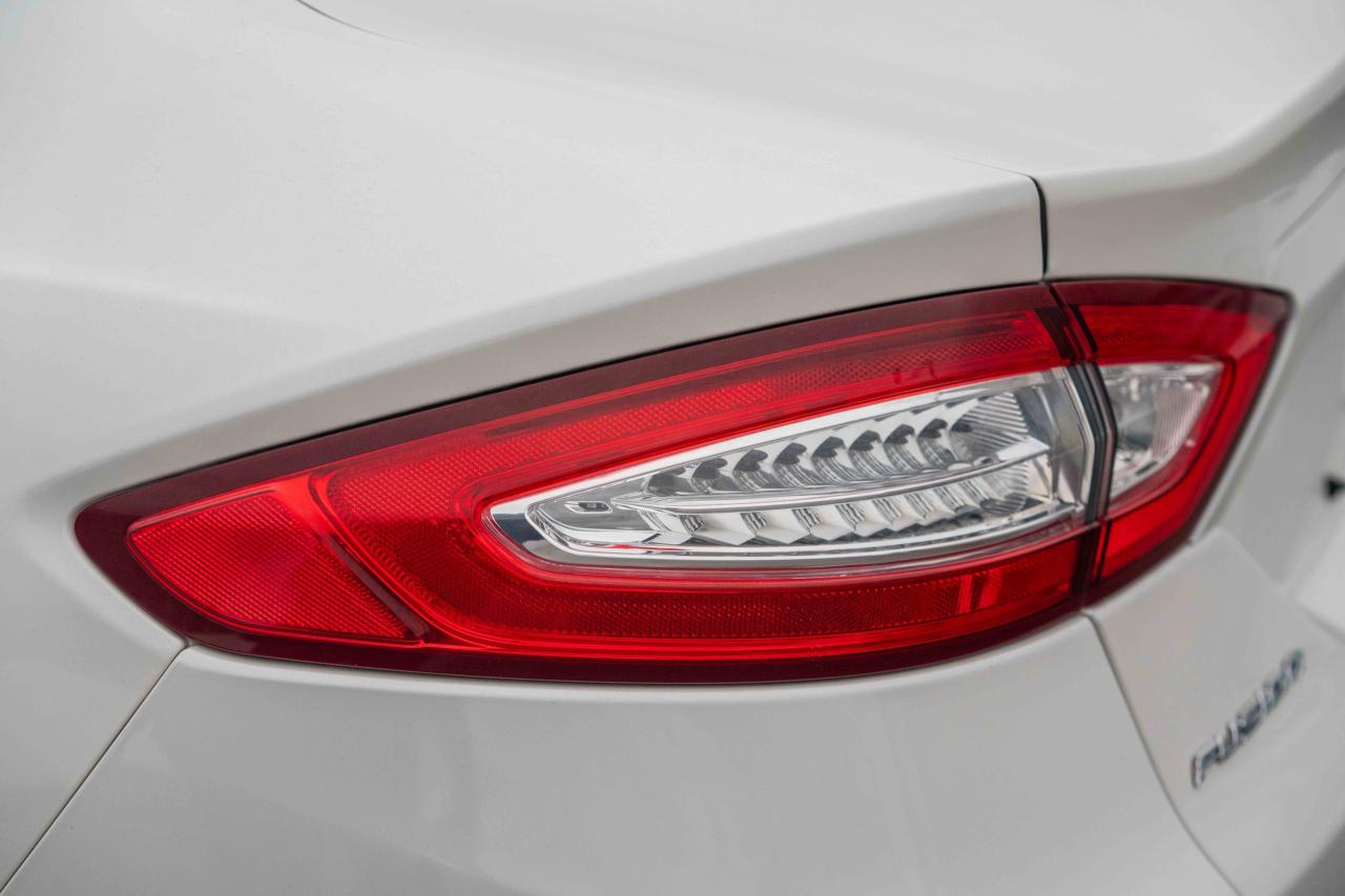 2014 Ford Fusion SE Photo