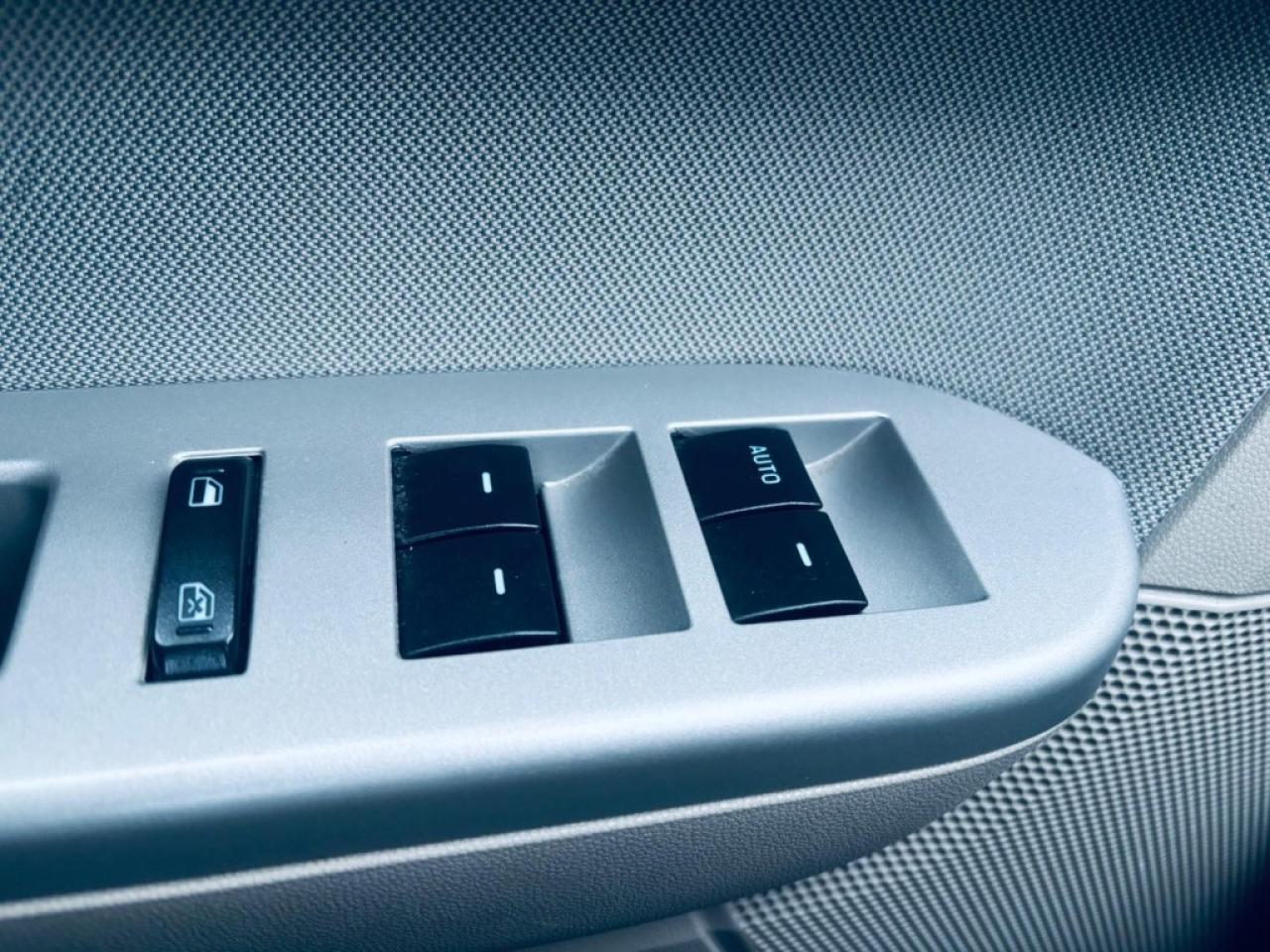 2012 Ford Escape XLT 4dr 4x4 Automatic Photo