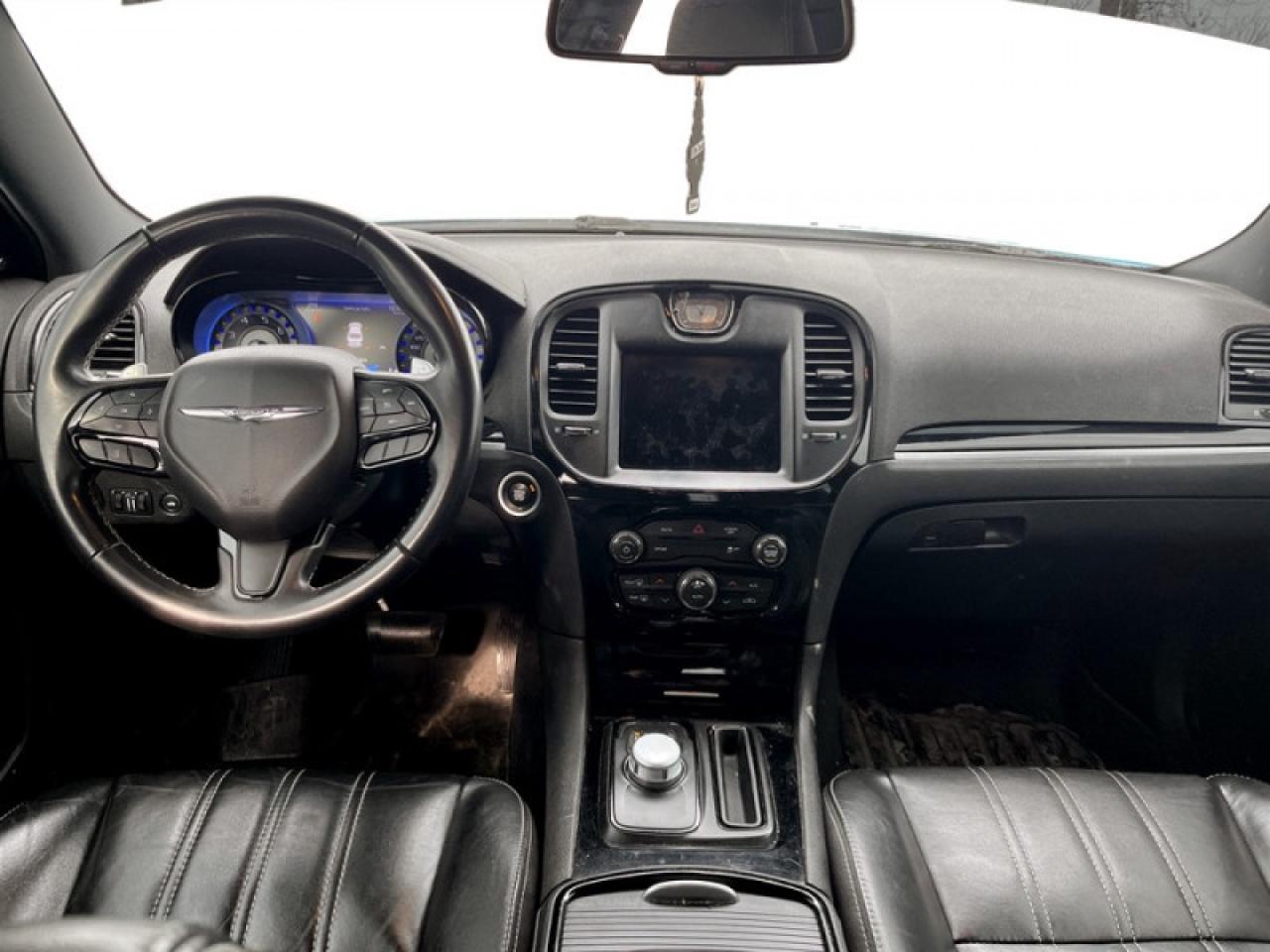 2018 Chrysler 300 S Photo