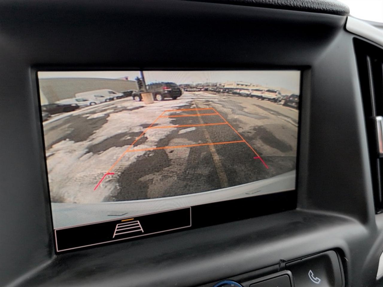 2023 GMC Terrain SLE  **20 SERVICE RECORDS - CLEAN CARFAX** Photo