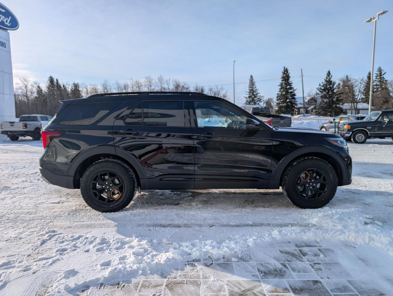 2026 Ford Explorer TREMOR Photo4