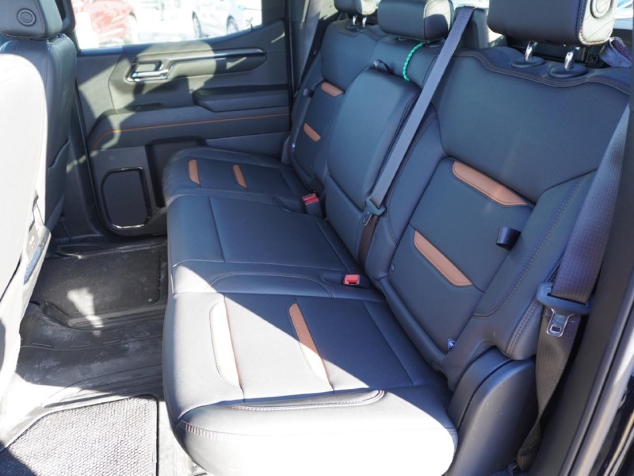 2024 GMC Sierra 1500 AT4  -  Leather Seats Photo