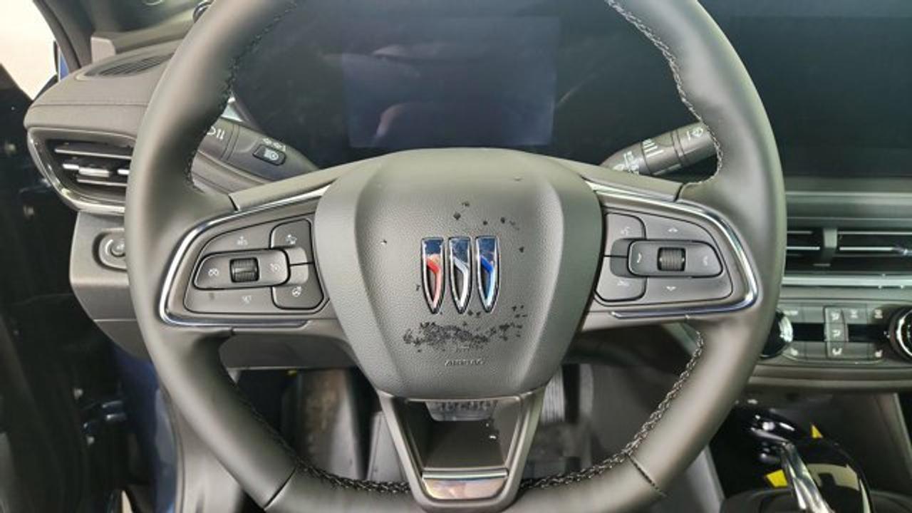 13543832