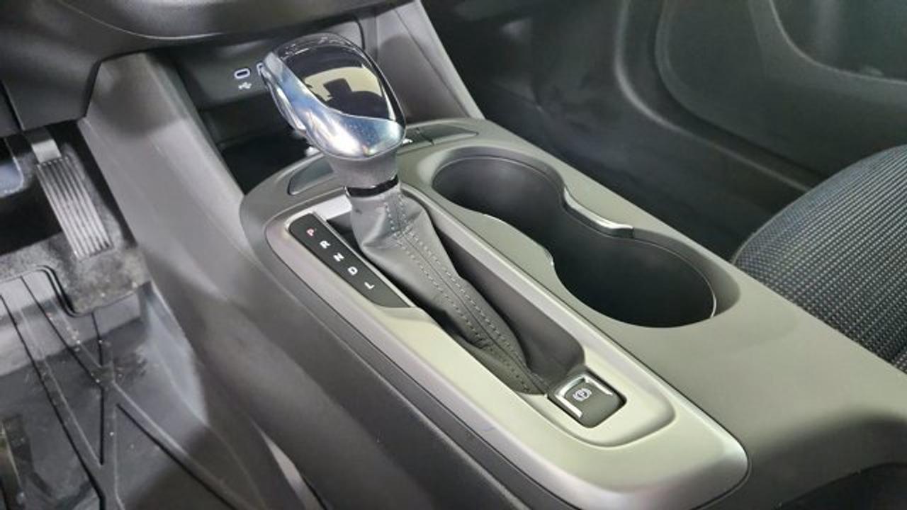 13543832