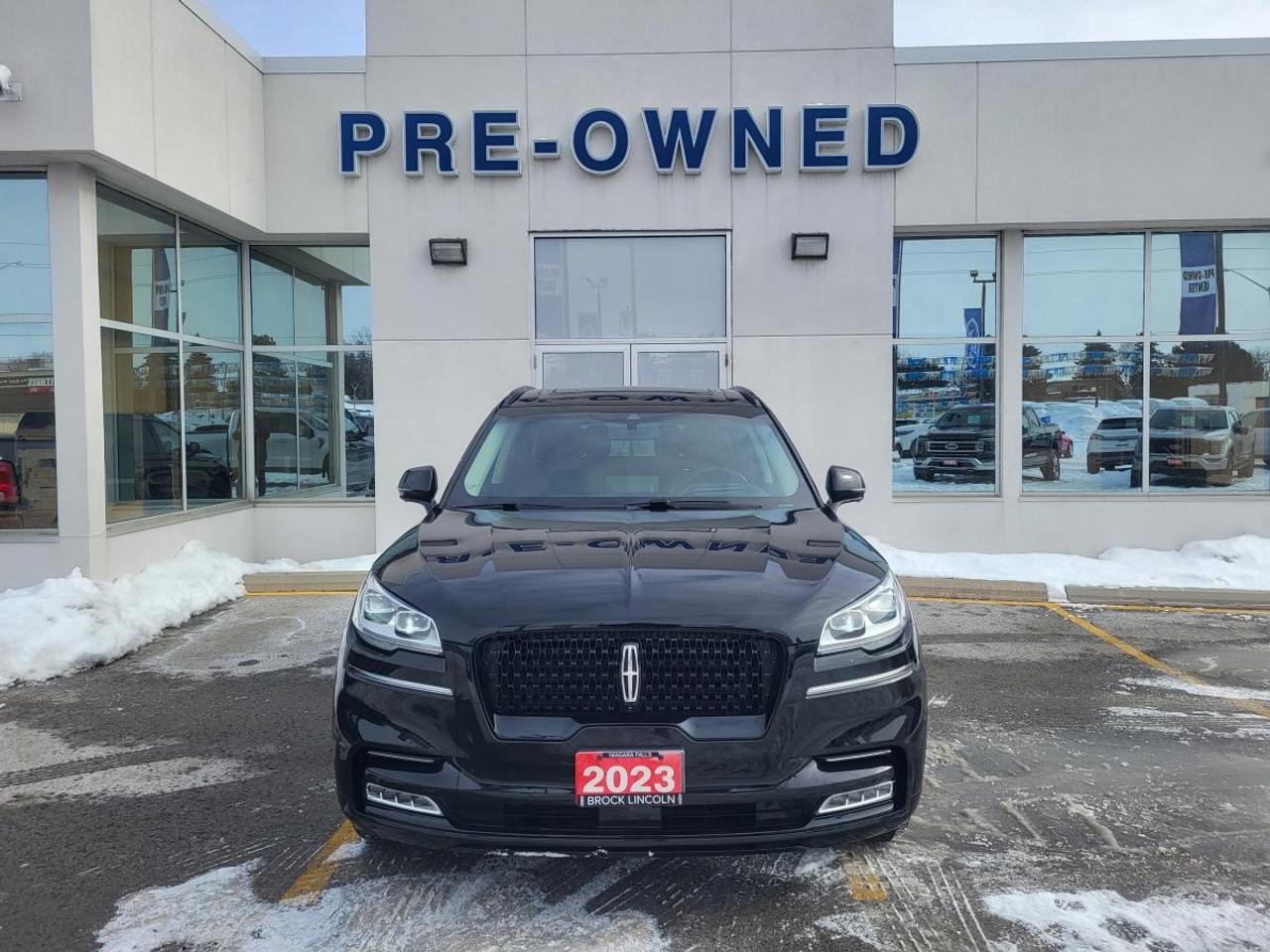 2023 Lincoln Aviator Reserve AWD Photo2