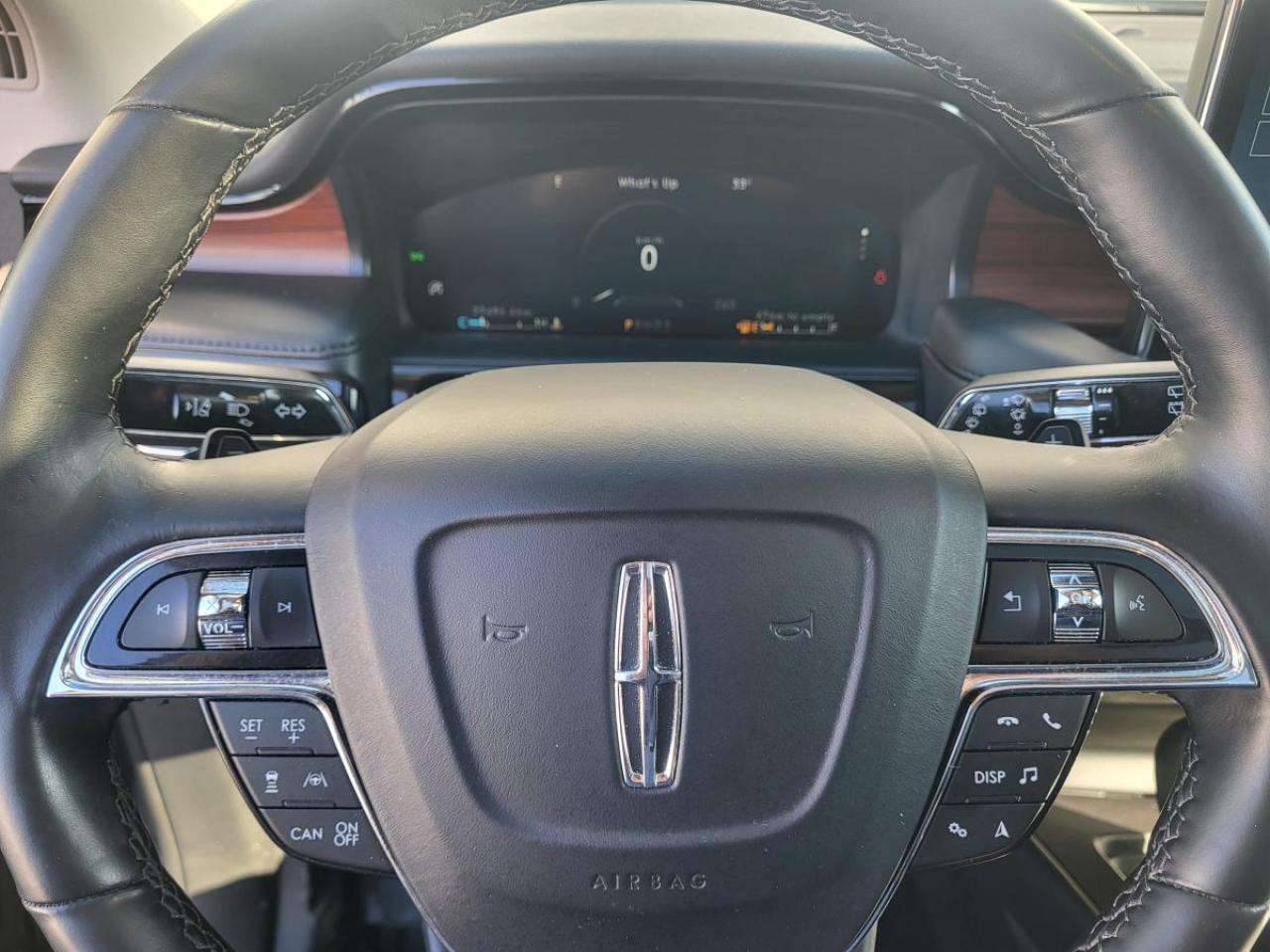 2023 Lincoln Nautilus Reserve AWD Photo