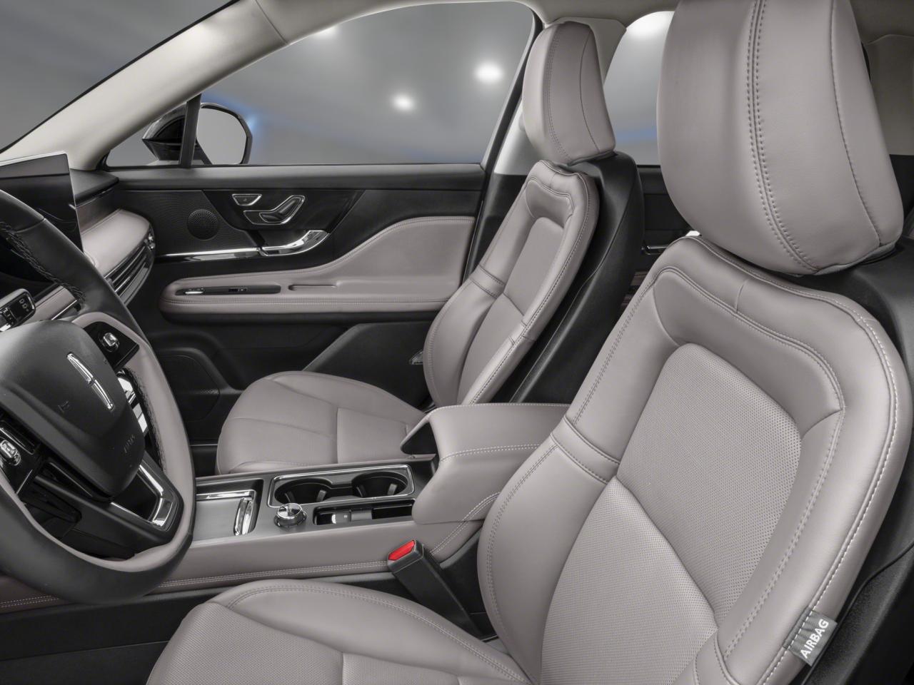 2025 Lincoln Corsair Reserve Photo4