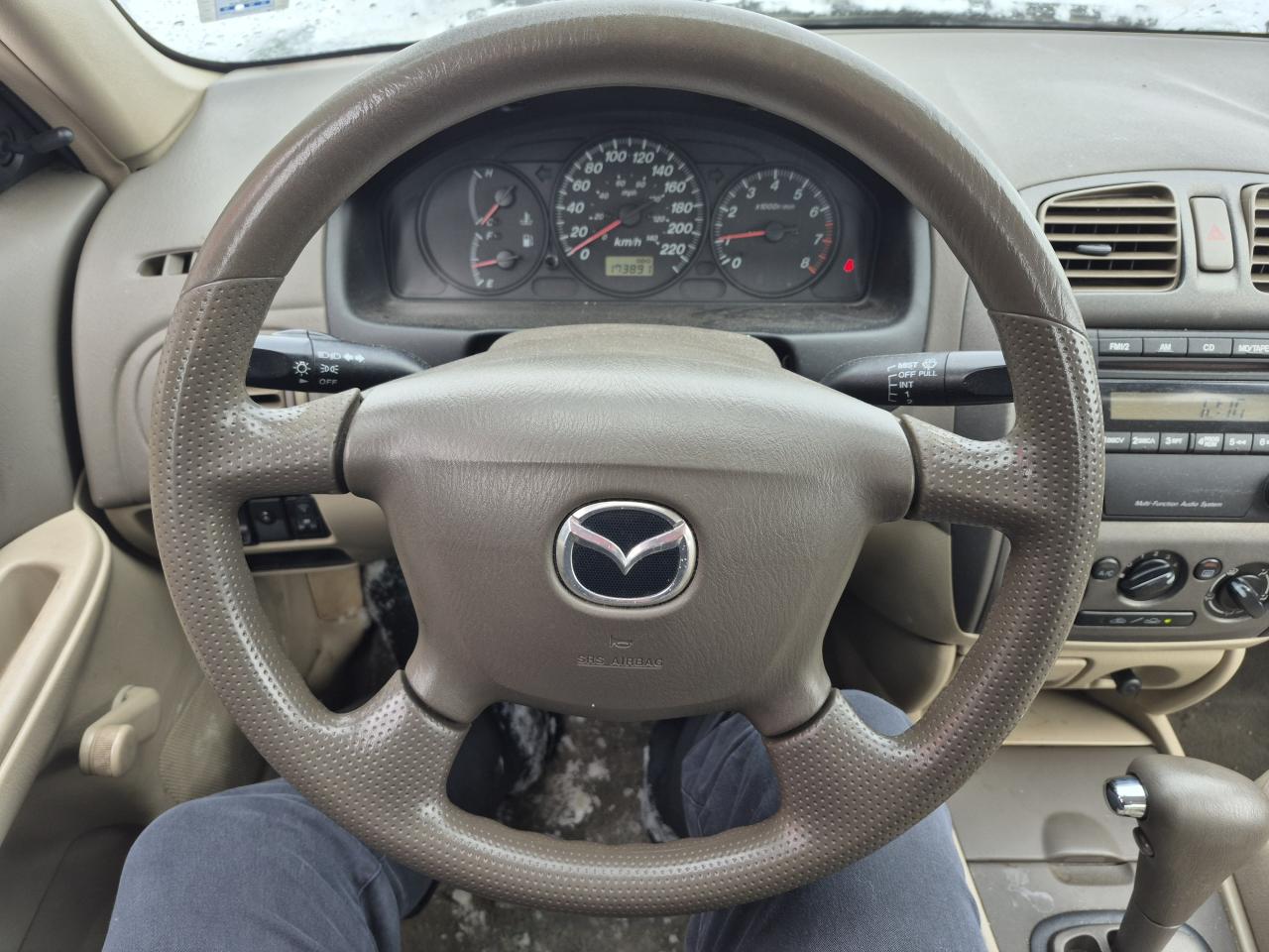 2001 Mazda Protege LX Photo7