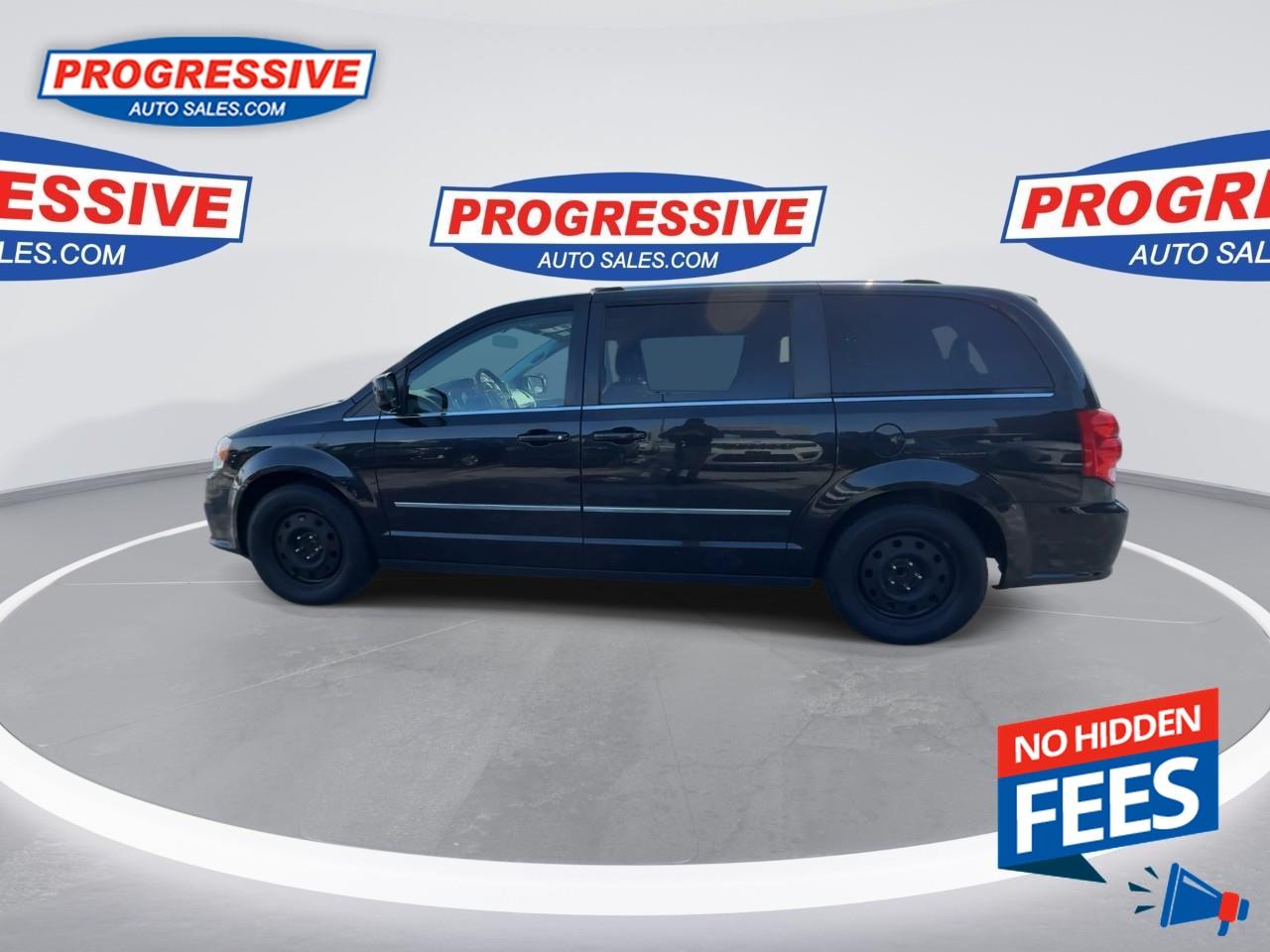 2016 Dodge Grand Caravan Crew Photo