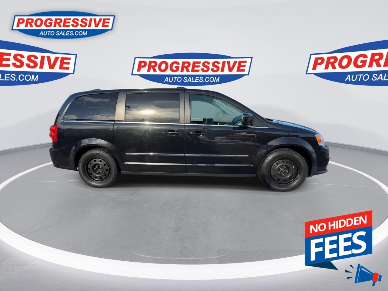 2016 Dodge Grand Caravan Crew Photo