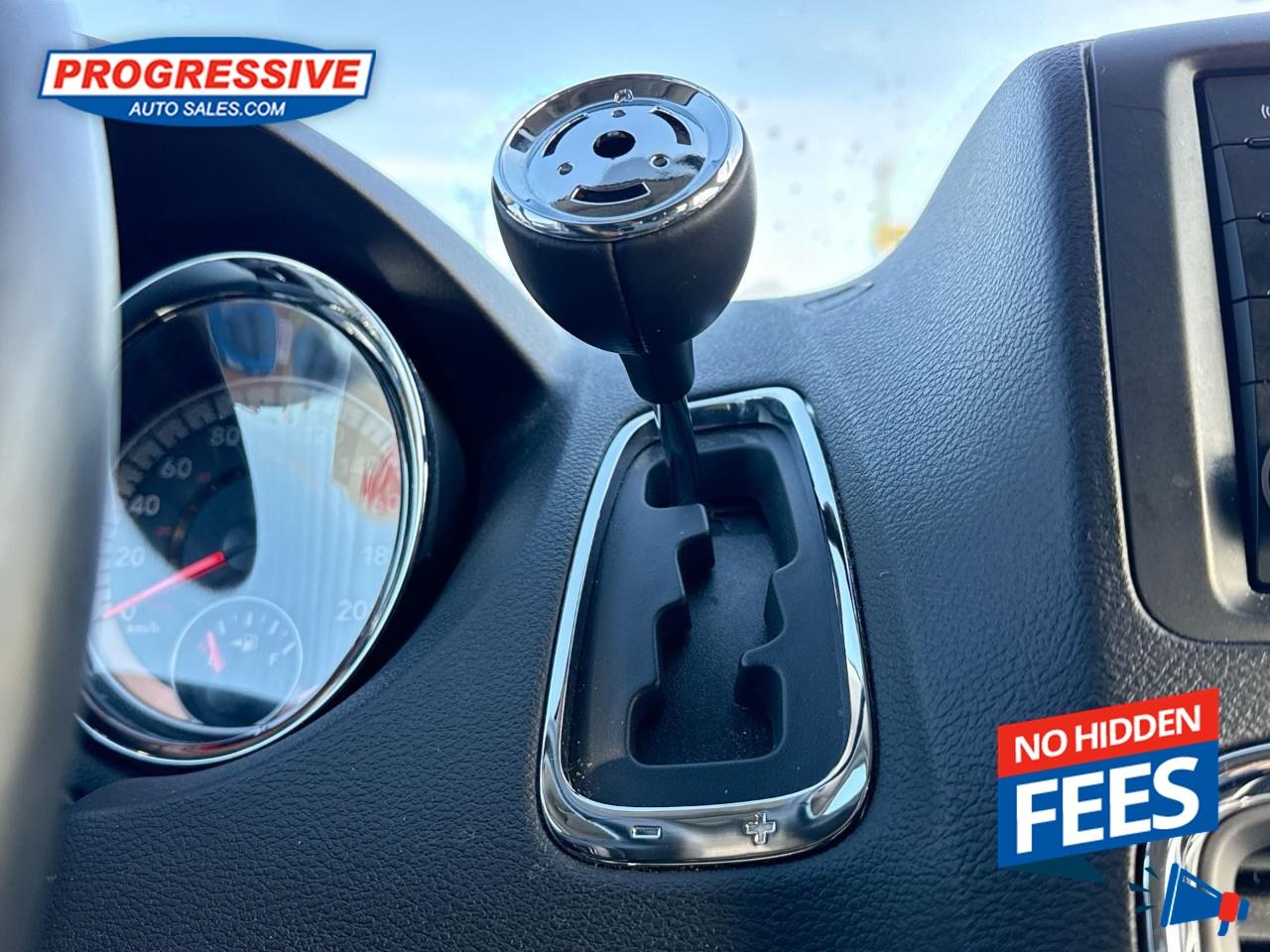 2016 Dodge Grand Caravan Crew Photo