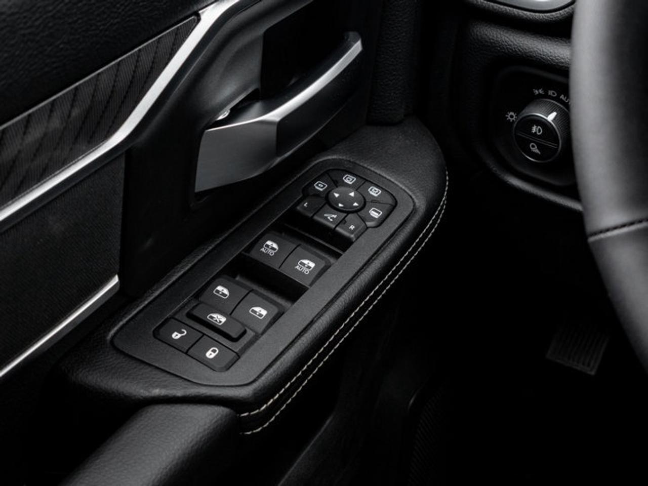 2026 RAM 2500 Big Horn Photo
