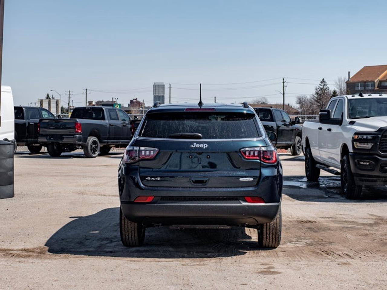 2026 Jeep Compass NORTH Photo