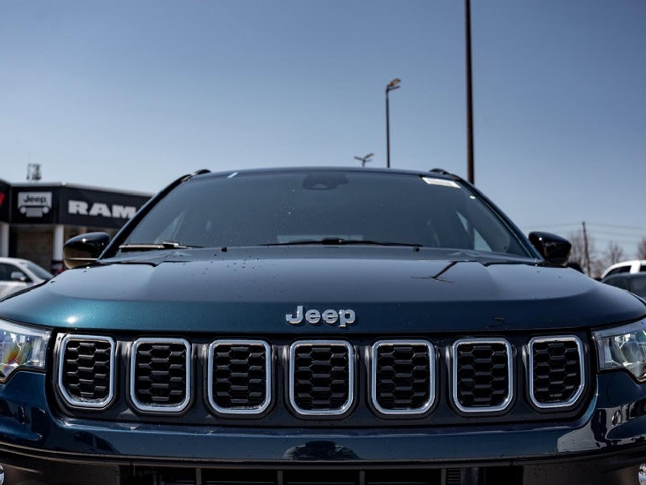 2026 Jeep Compass NORTH Photo