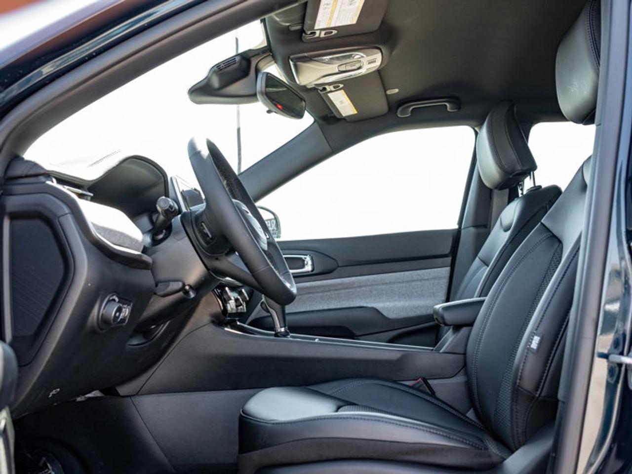 2026 Jeep Compass NORTH Photo