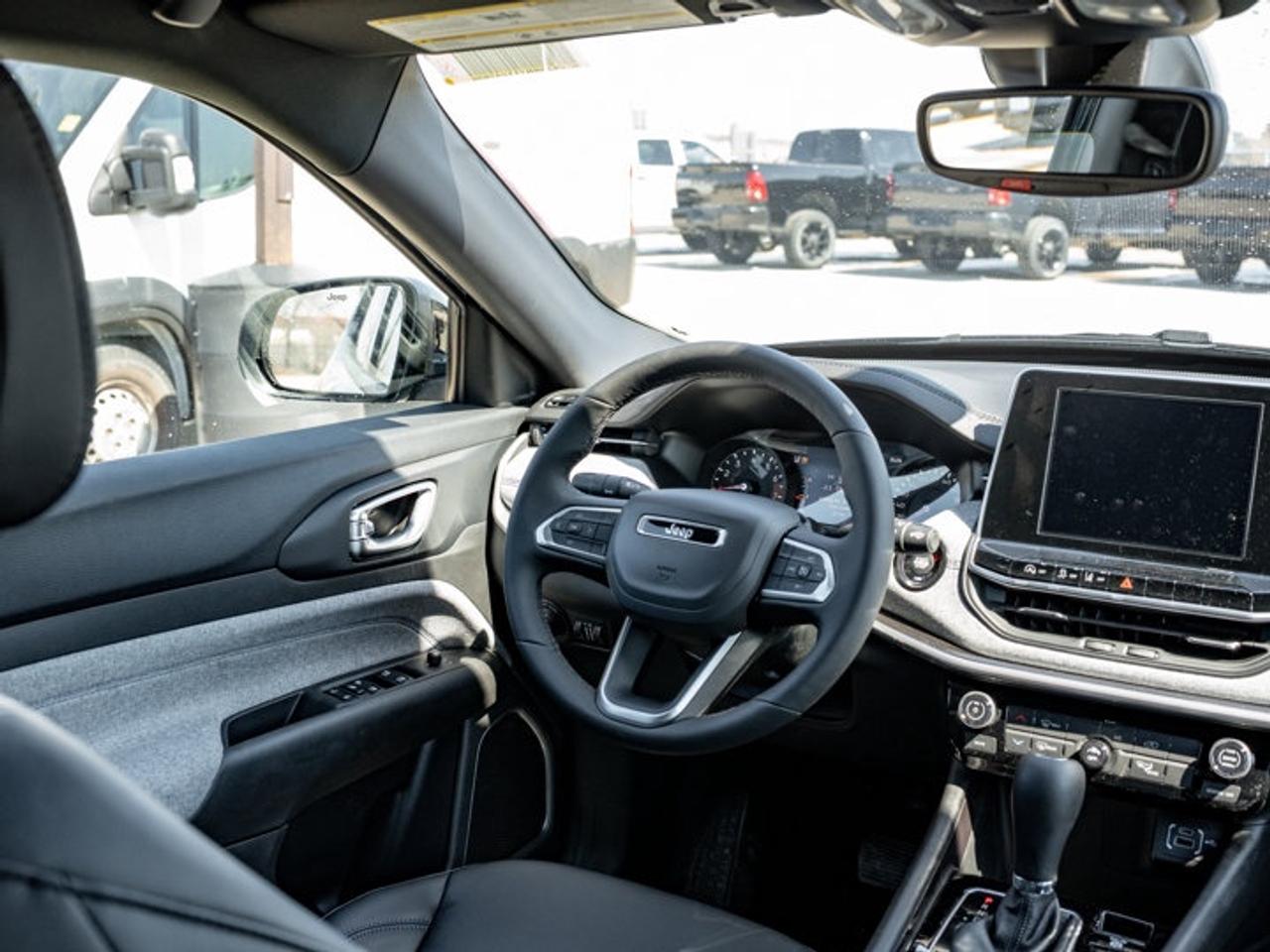 2026 Jeep Compass NORTH Photo