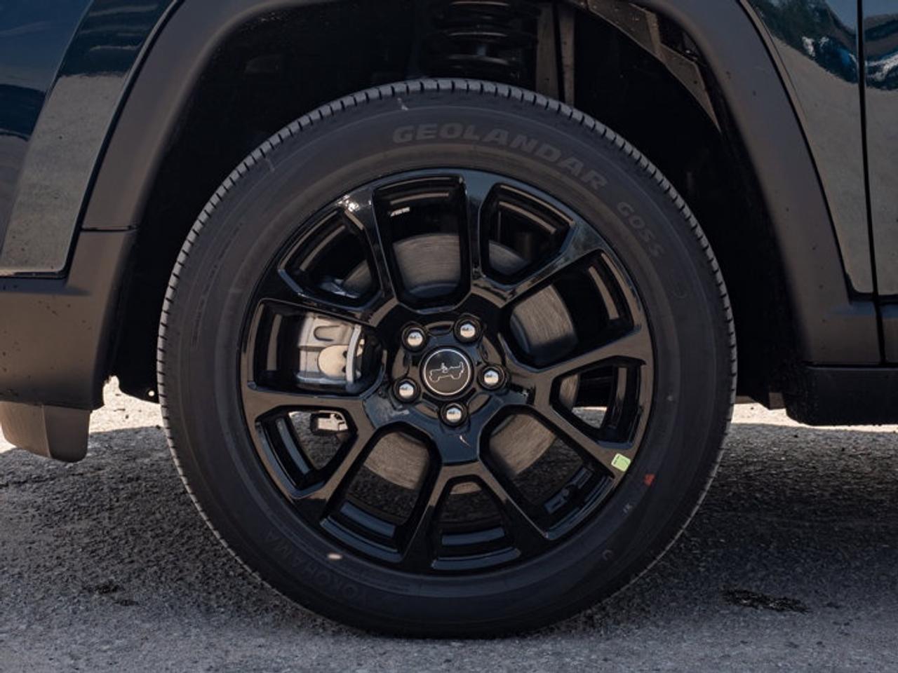 2026 Jeep Compass NORTH Photo