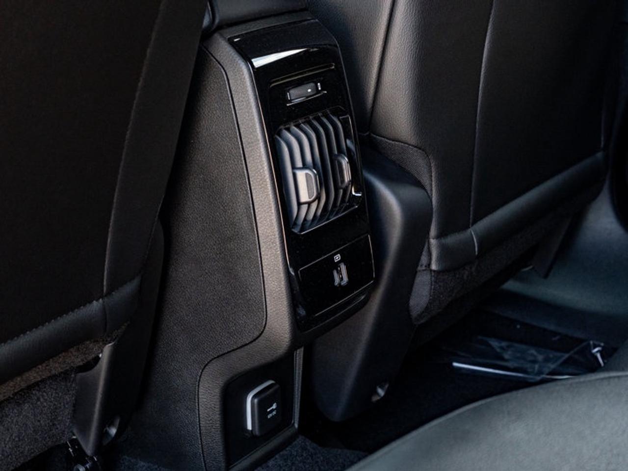 2026 Jeep Compass NORTH Photo