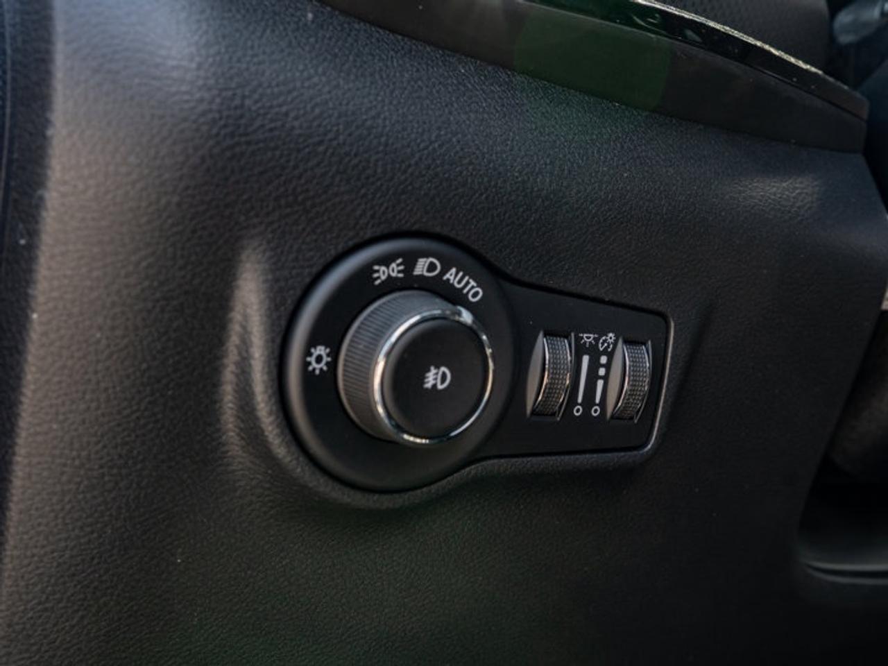 2026 Jeep Compass NORTH Photo