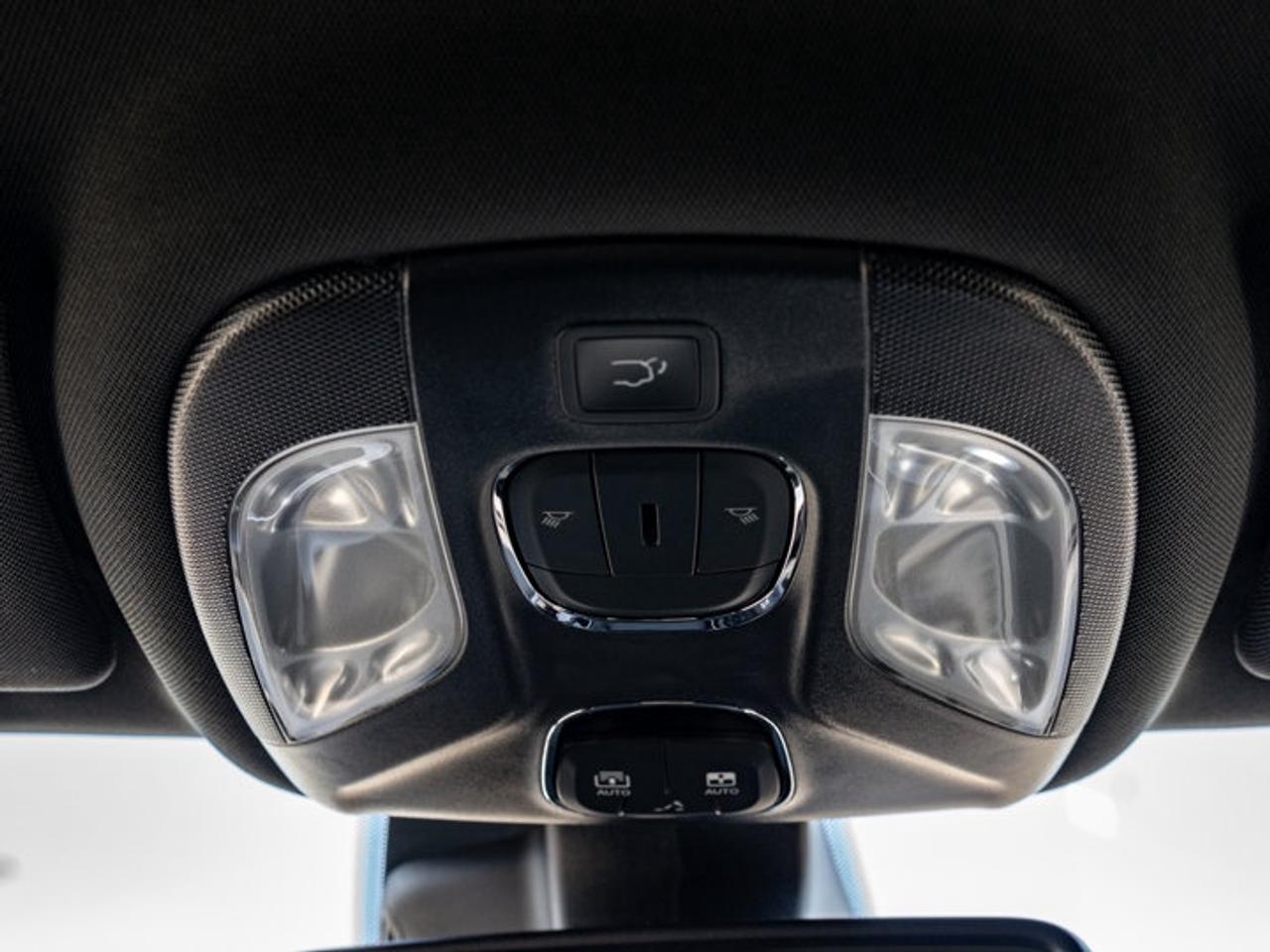 2026 Jeep Compass NORTH Photo