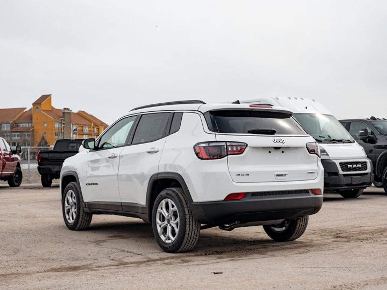 2026 Jeep Compass NORTH Photo