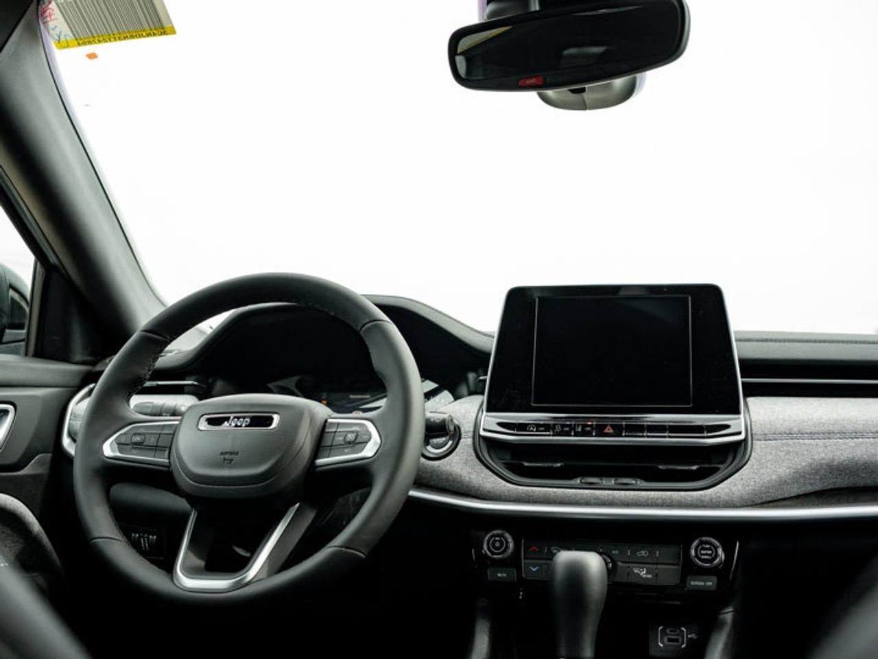2026 Jeep Compass NORTH Photo