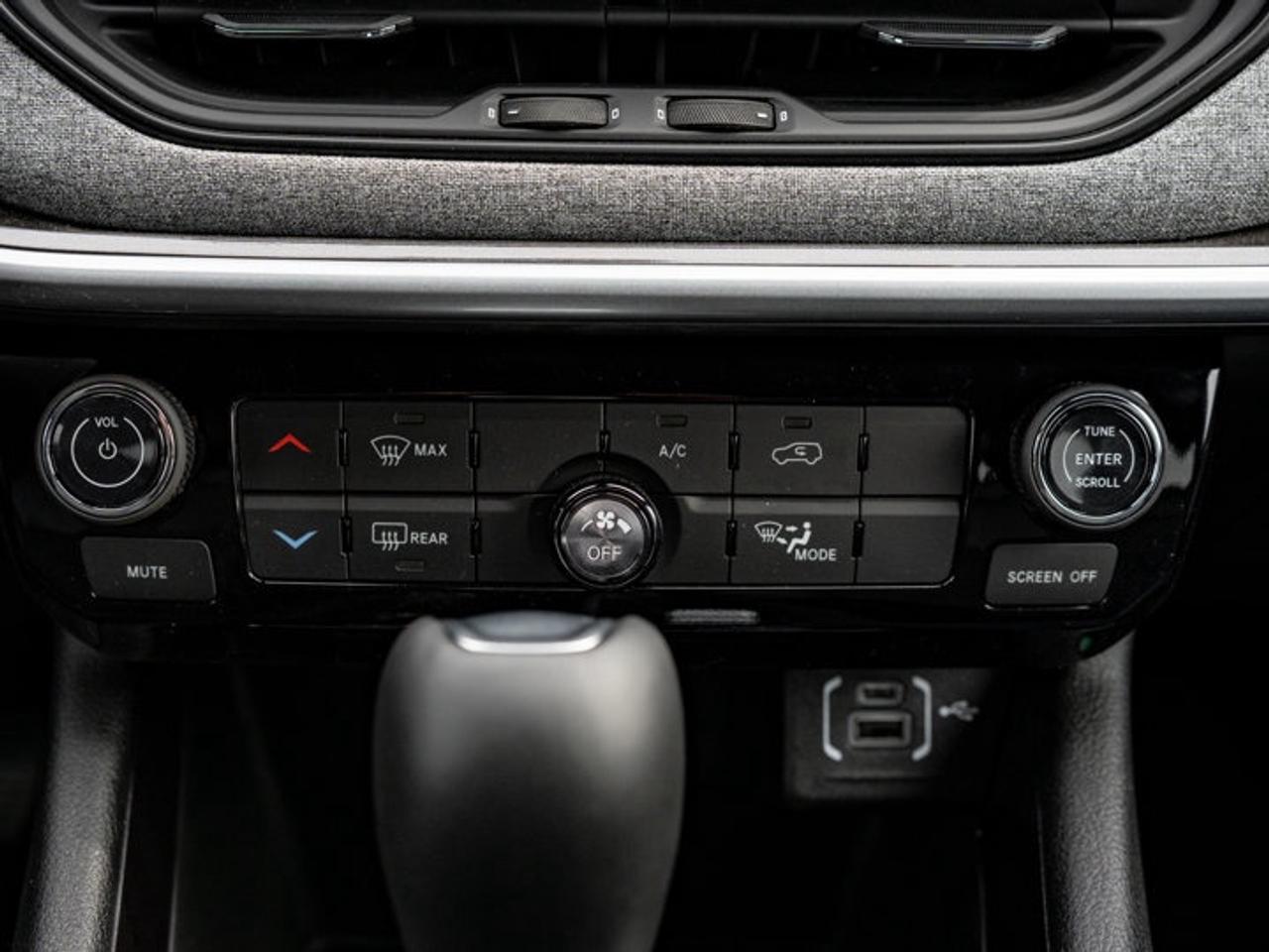 2026 Jeep Compass NORTH Photo