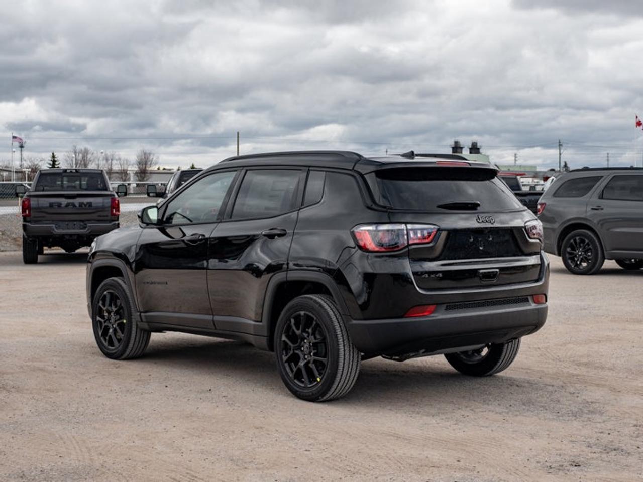 2026 Jeep Compass NORTH Photo