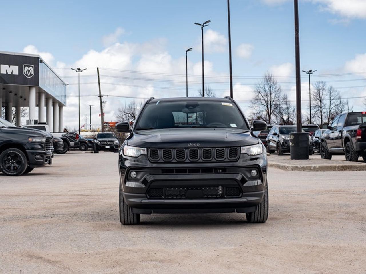 2026 Jeep Compass NORTH Photo