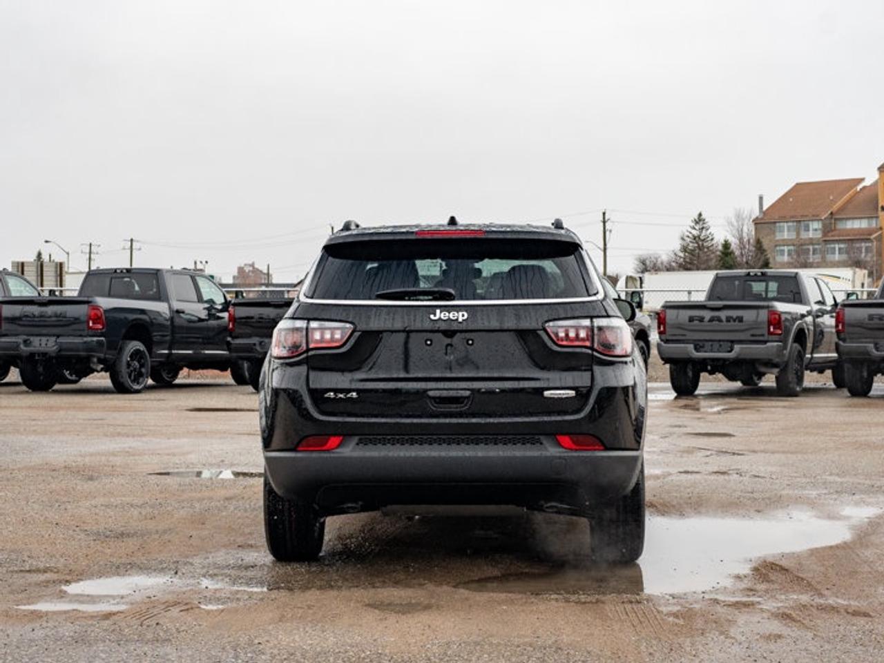 2026 Jeep Compass NORTH Photo