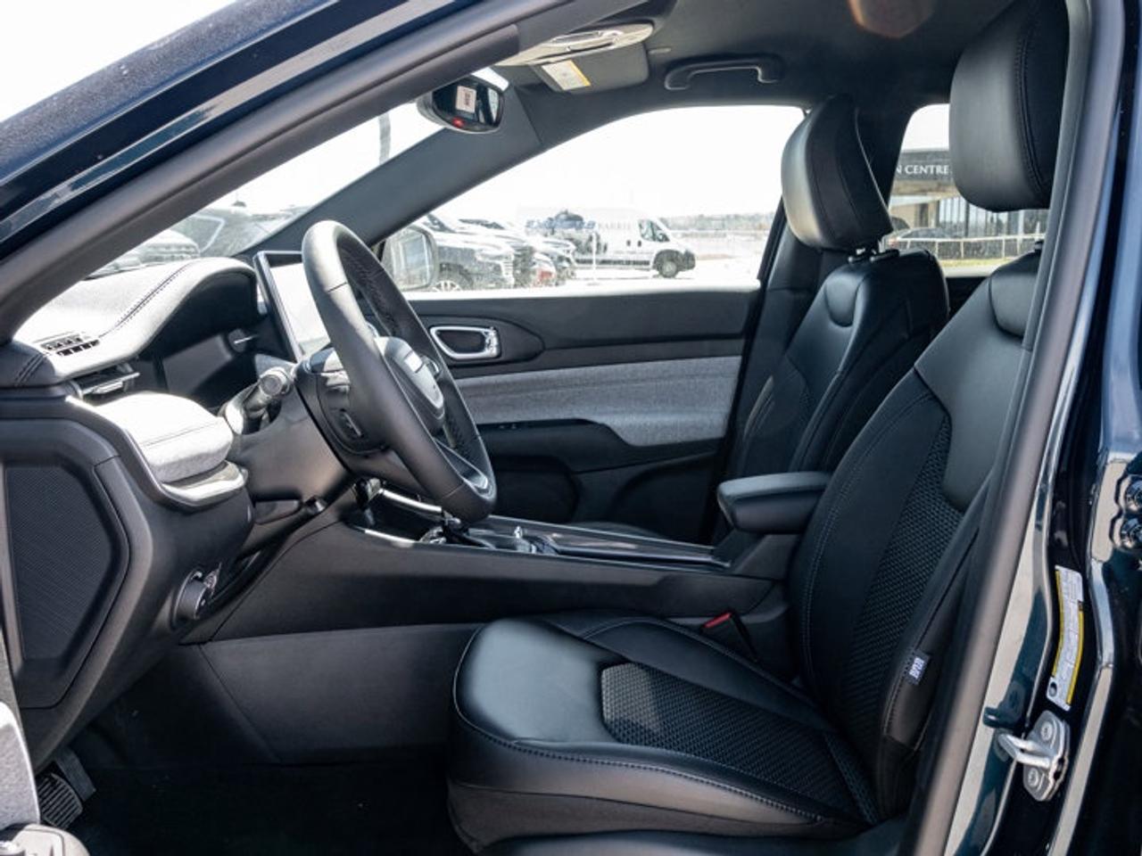 2026 Jeep Compass NORTH Photo