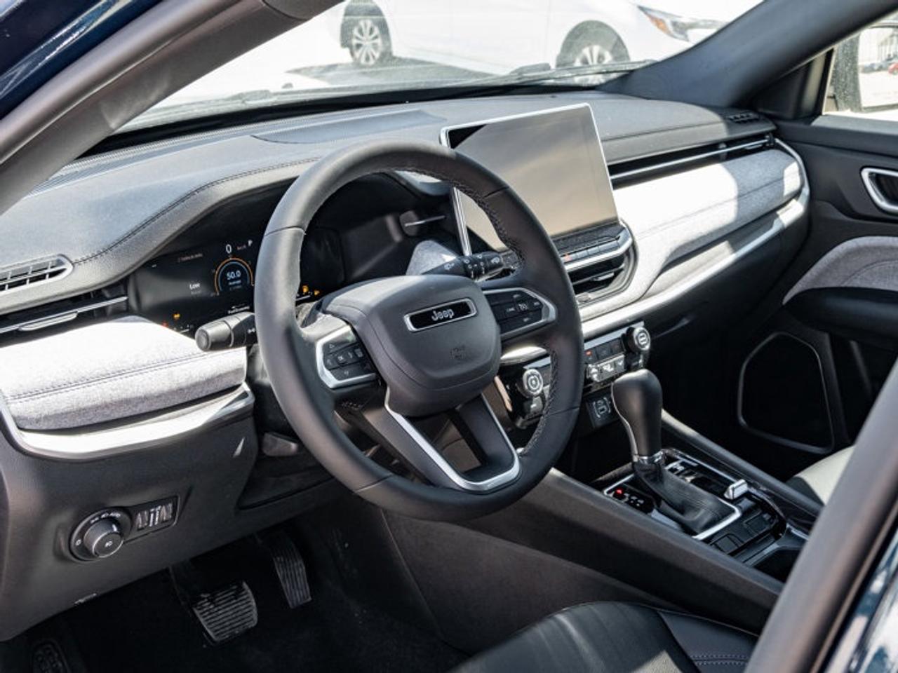 2026 Jeep Compass NORTH Photo