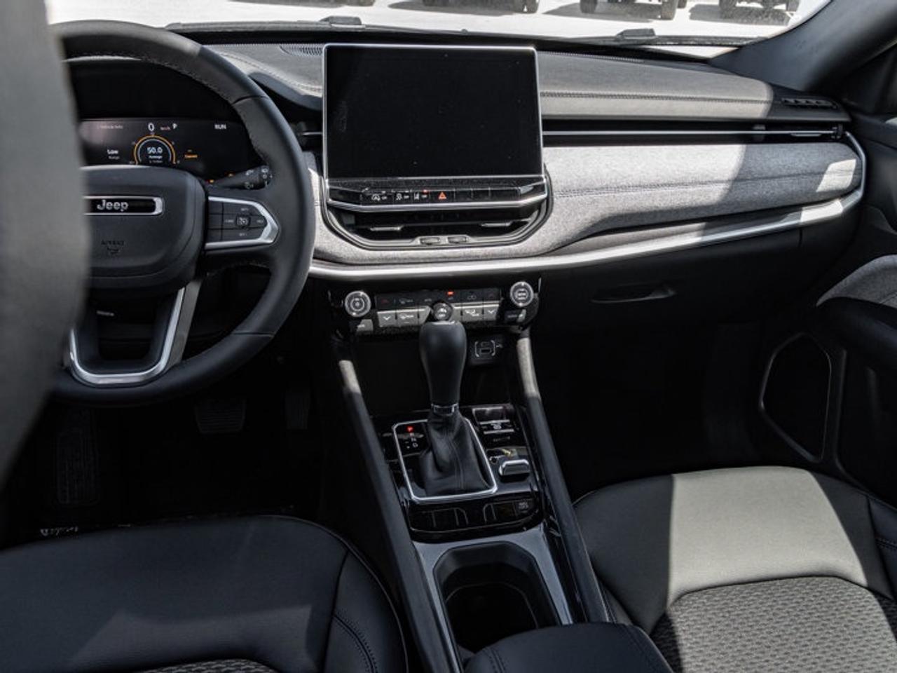 2026 Jeep Compass NORTH Photo
