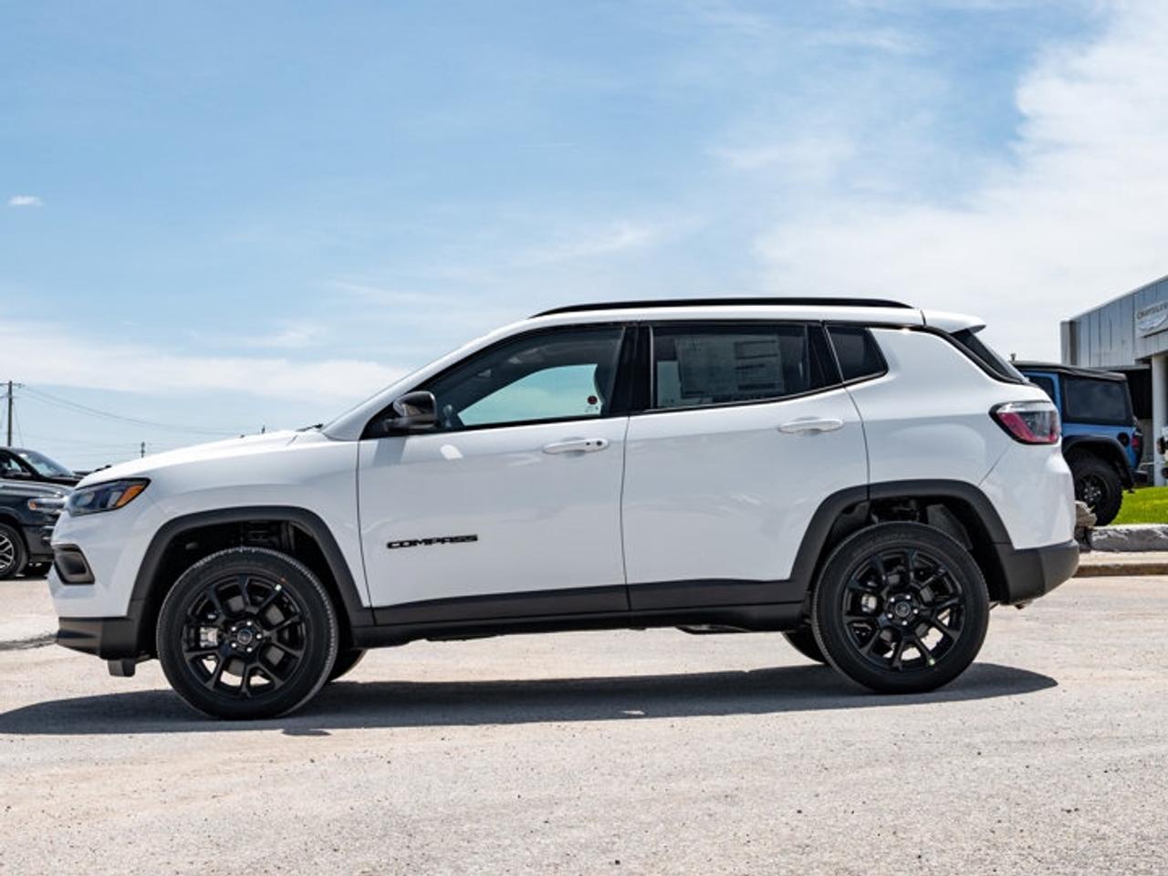 2026 Jeep Compass NORTH Photo