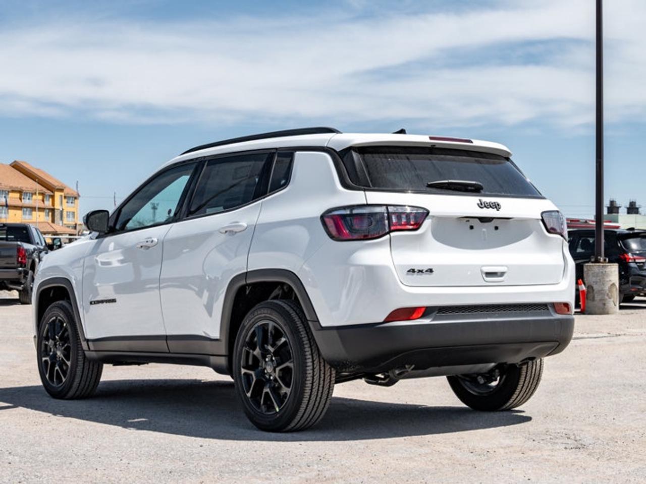 2026 Jeep Compass NORTH Photo