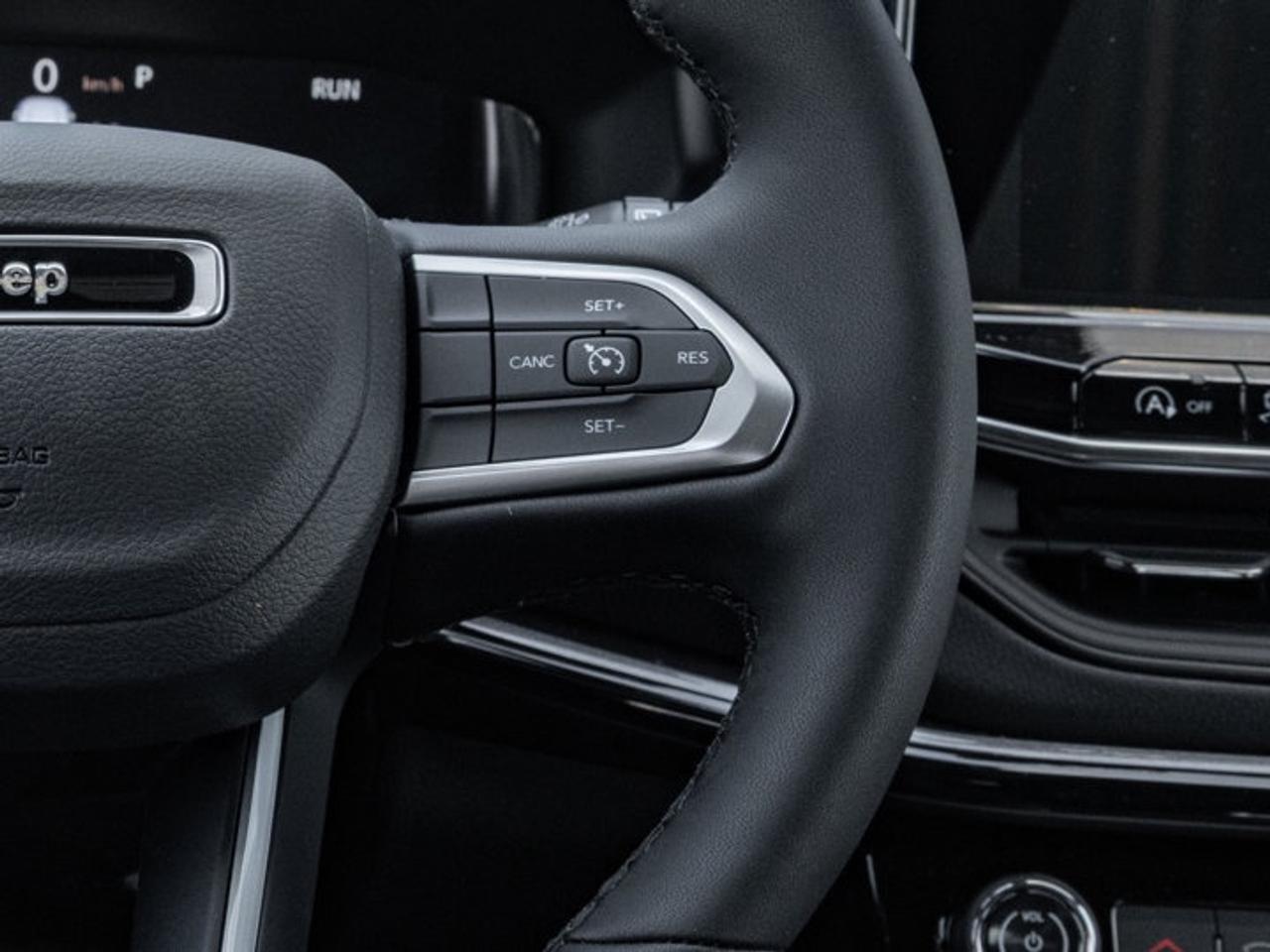 2026 Jeep Compass NORTH Photo