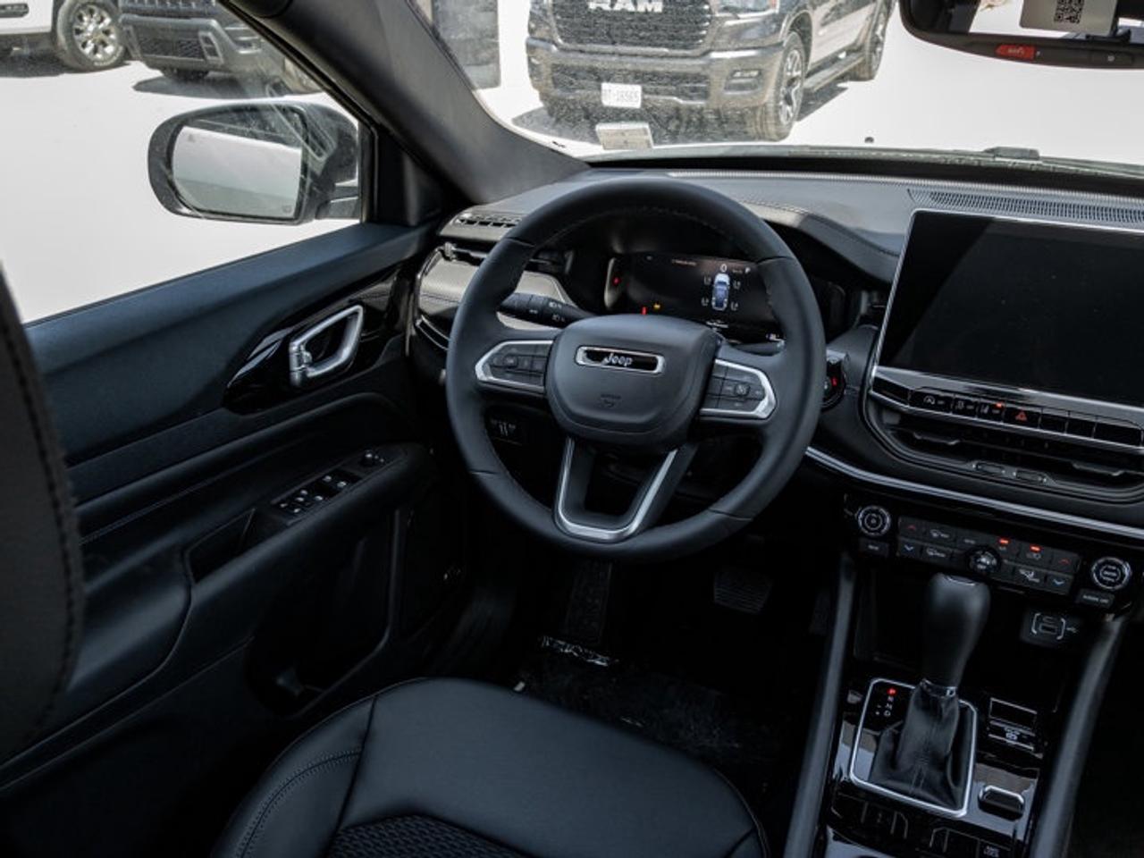 2026 Jeep Compass NORTH Photo