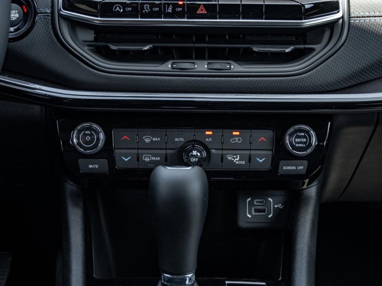 2026 Jeep Compass NORTH Photo